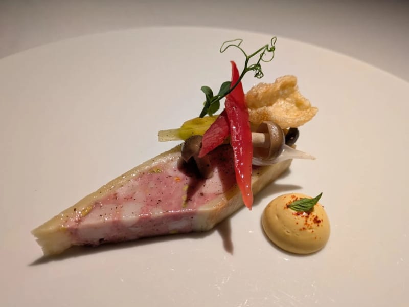 Food and drinks at Belon - Michelin French in SoHo Central - Food & Drink - dining in Hong Kong