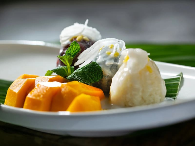 Food and drinks at Ruên Thai & Vietnamese - 尖沙咀泰越菜 - 美食及飲品 - dining in Hong Kong