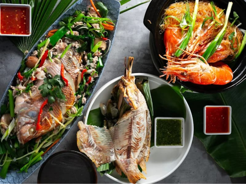 Food and drinks at Ruên Thai & Vietnamese - 尖沙咀泰越菜 - 美食及飲品 - dining in Hong Kong