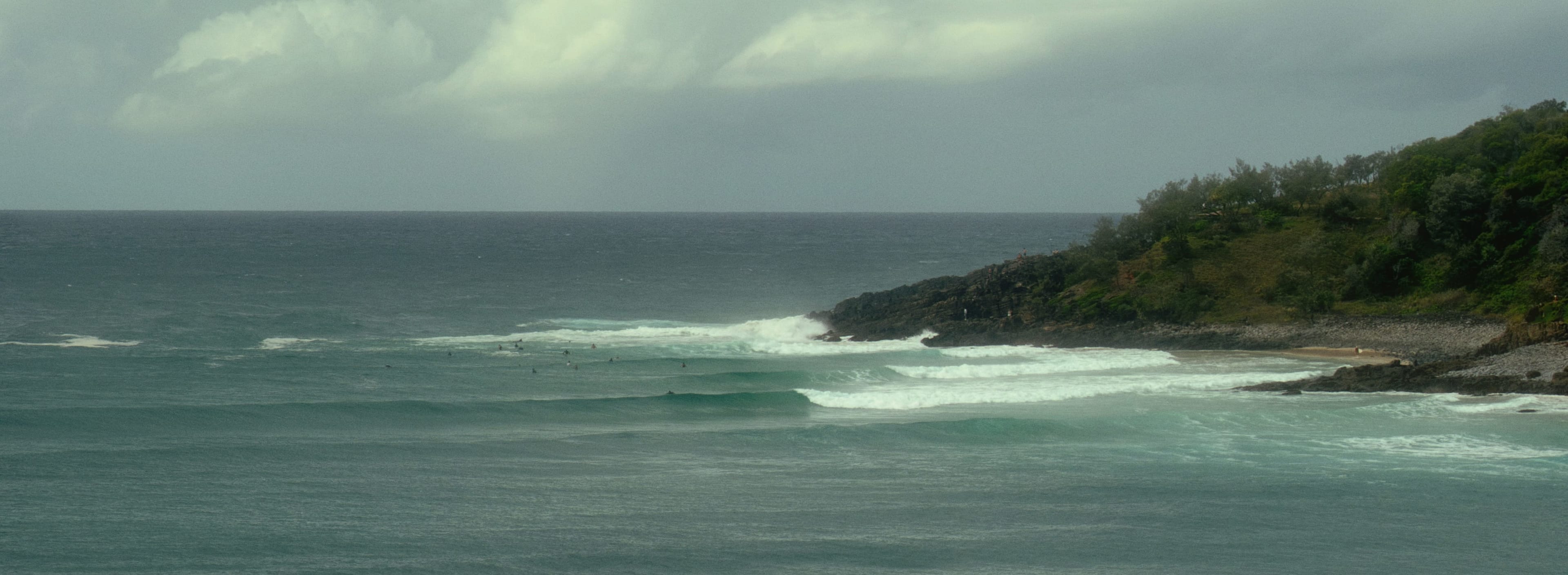 Noosa's Autumn Swell
