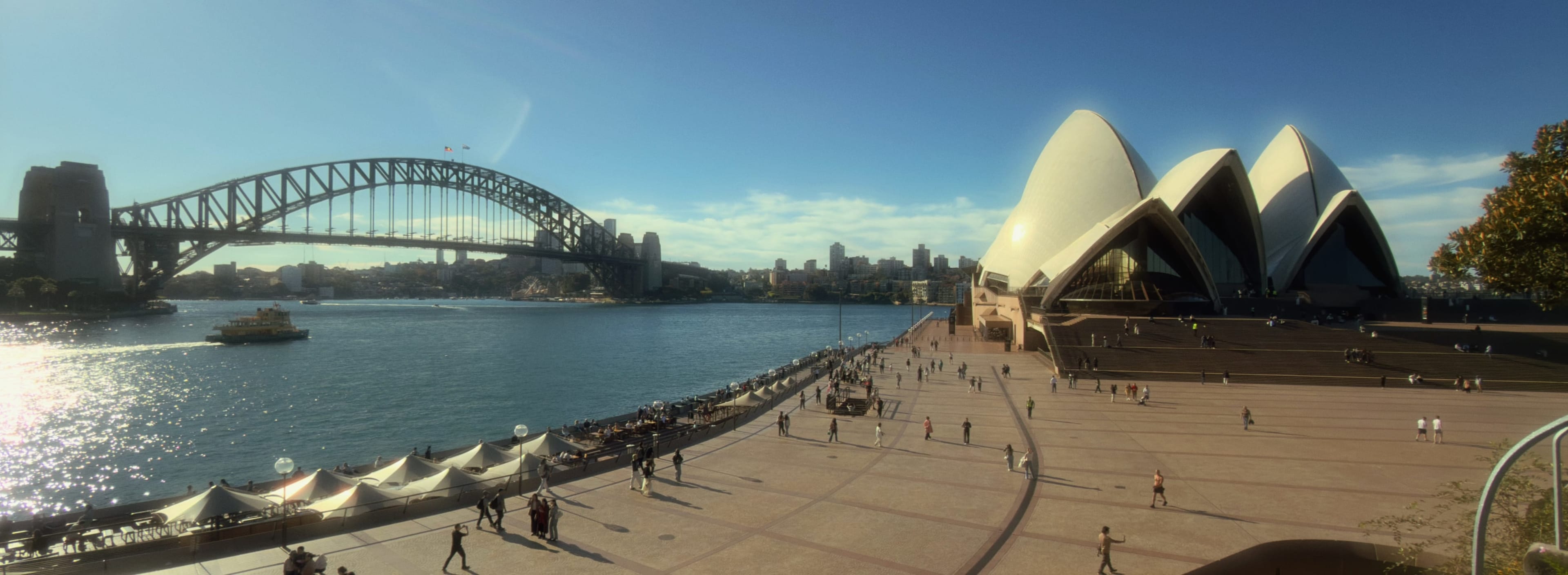 Harbour Icons in Gold