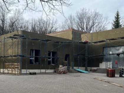 В Строителе продолжается капремонт детского лагеря
