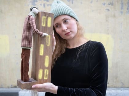 В Белгороде состоялась иммерсивная выставка «В этом городе Я с Тобой» Алёны Дроновой