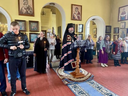 Чтение покаянного канона в среду первой седмицы Великого поста