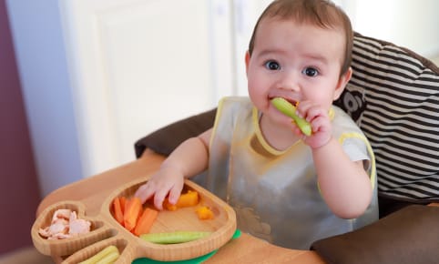 Alimentation de bébé : on vous dit tout ce que vous devez savoir !