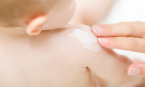 Cosmétique bio : une alternative saine pour toute la famille