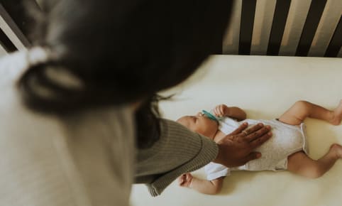 Hoe een veilige slaapomgeving voor je kind creëren?