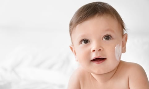 De huid van je baby verzorgen