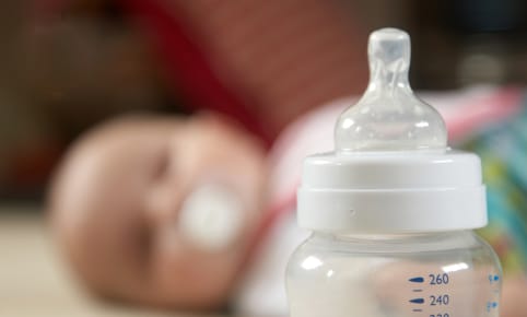 Comment choisir la tétine parfaite pour bébé ? 