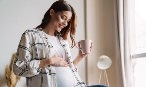 Café et thé : privilégiez le décaféiné pendant votre grossesse !