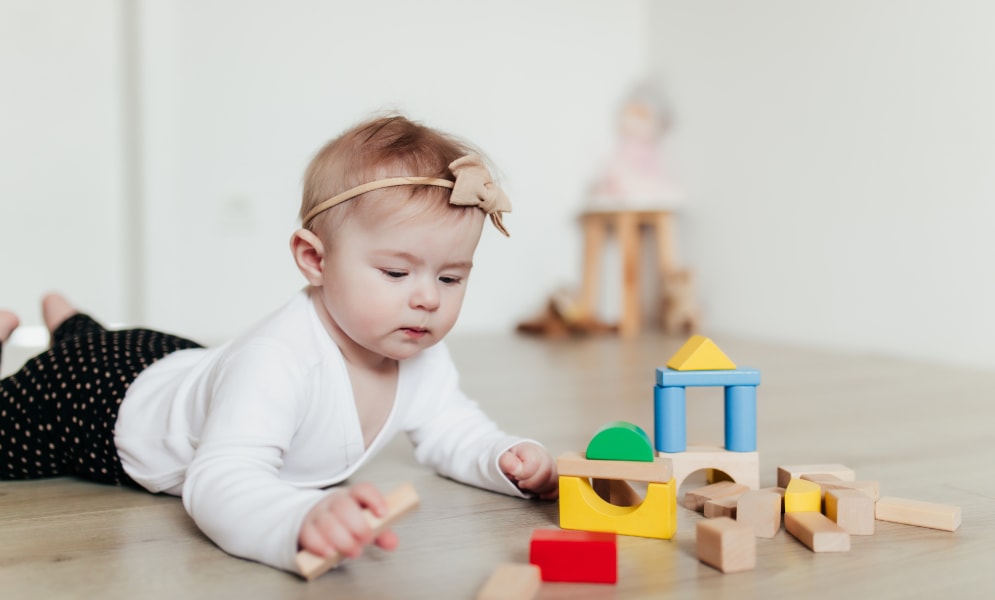 Quel jouet pour un bébé de moins de trois mois ?