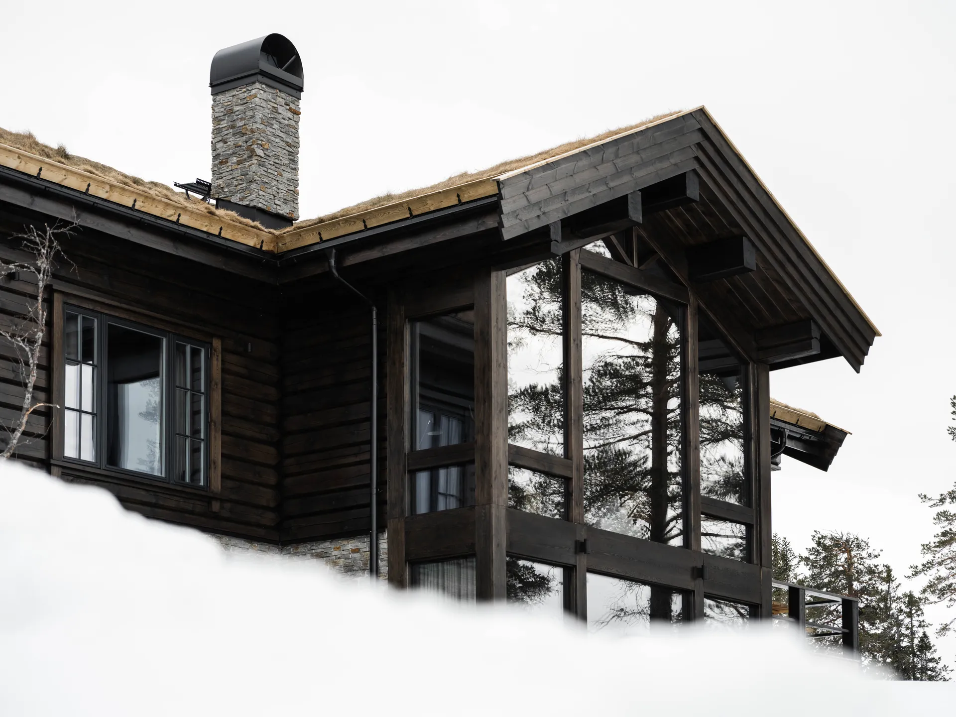 Timmerhus i Storhogna - Solsidan