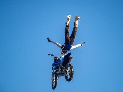 Шоу «Зимний фристайл-мотокросс» коломенца Алексея Колесникова за праздники посмотрели 23 тысячи человек