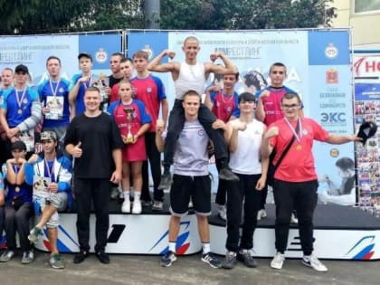 Третий открытый турнир по армрестлингу в Луховицах