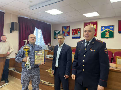 Команда Росгвардии победила в чемпионате Люберец по стрельбе из пистолета