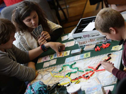 Вечер с настольными играми пройдет в Подростковом центре «Рубикон»