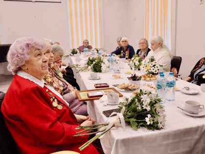 Вручение памятных медалей, приуроченных к 80-летию Победы в Великой Отечественной войне