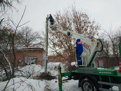 На улице Уманской в Коломне строят новую линию электропередачи