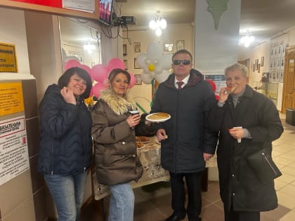 Избирательный участок в Тучково посетили Владимир Вшивцев, Екатерина Волкова и Тамара Пирогова