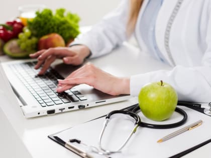 Диетолог подчеркивает негативное влияние фастфуда на либидо