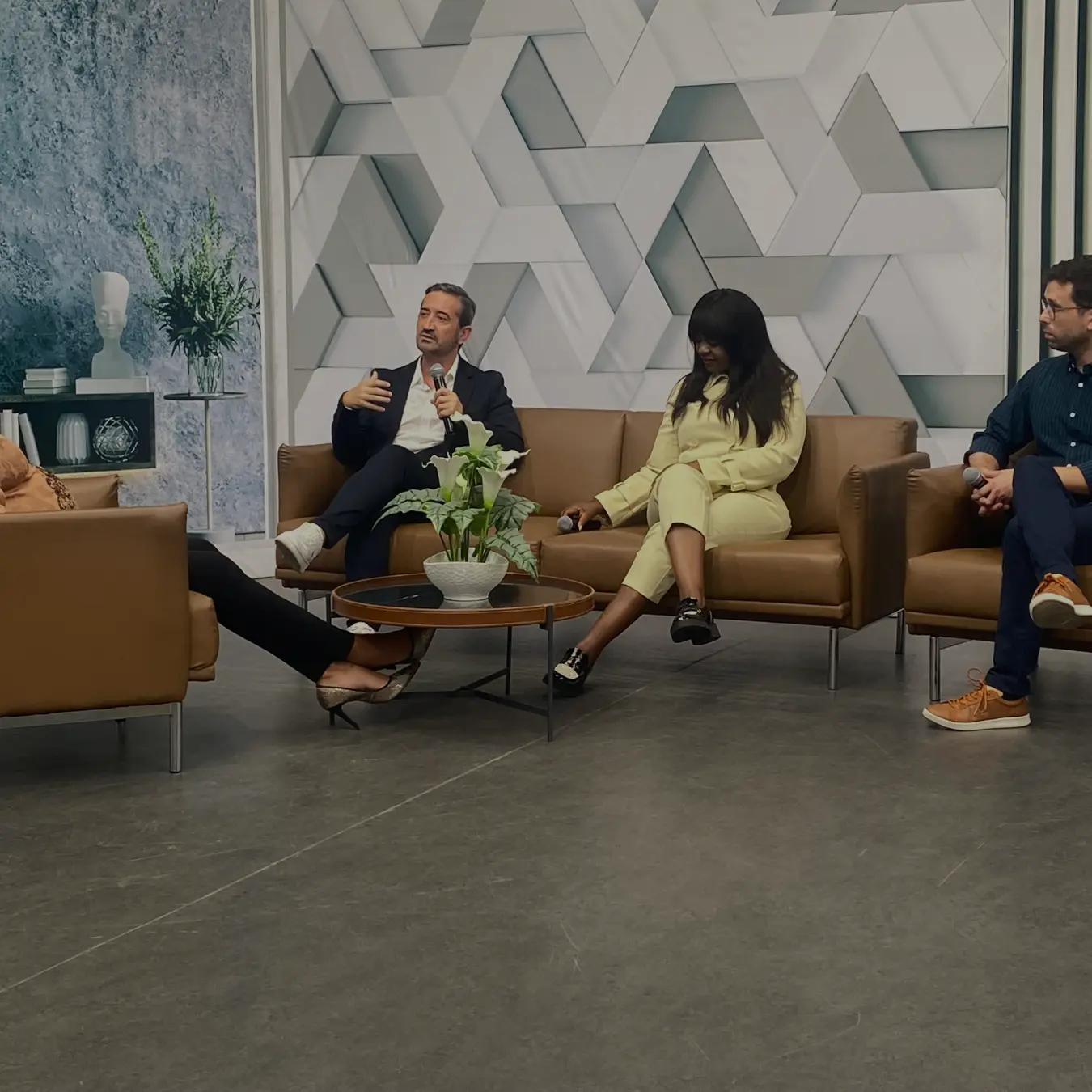 Dr. André Dourado em participação televisiva - Media e Ciência