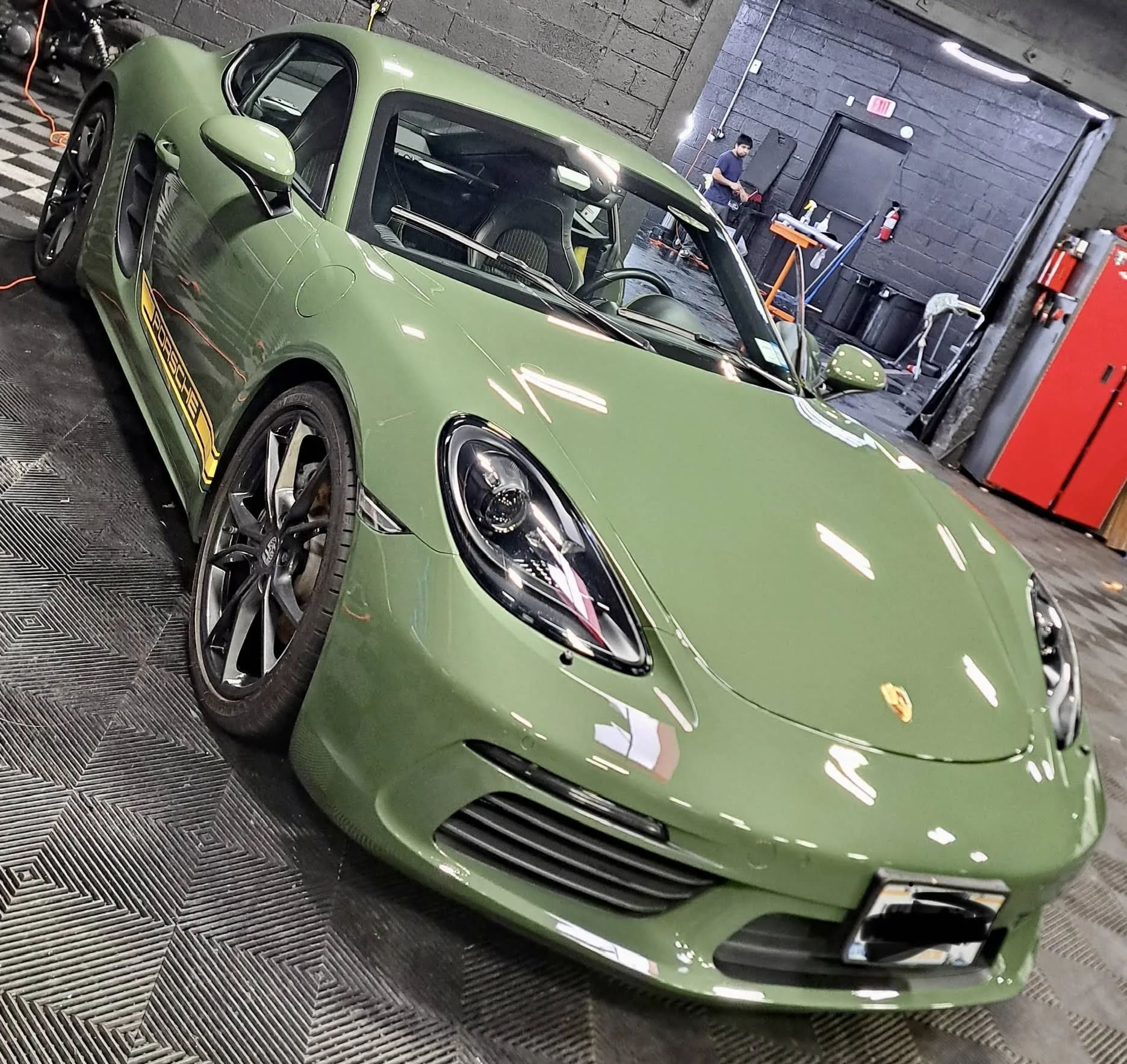 Green Porsche detailed by SetA Wheels