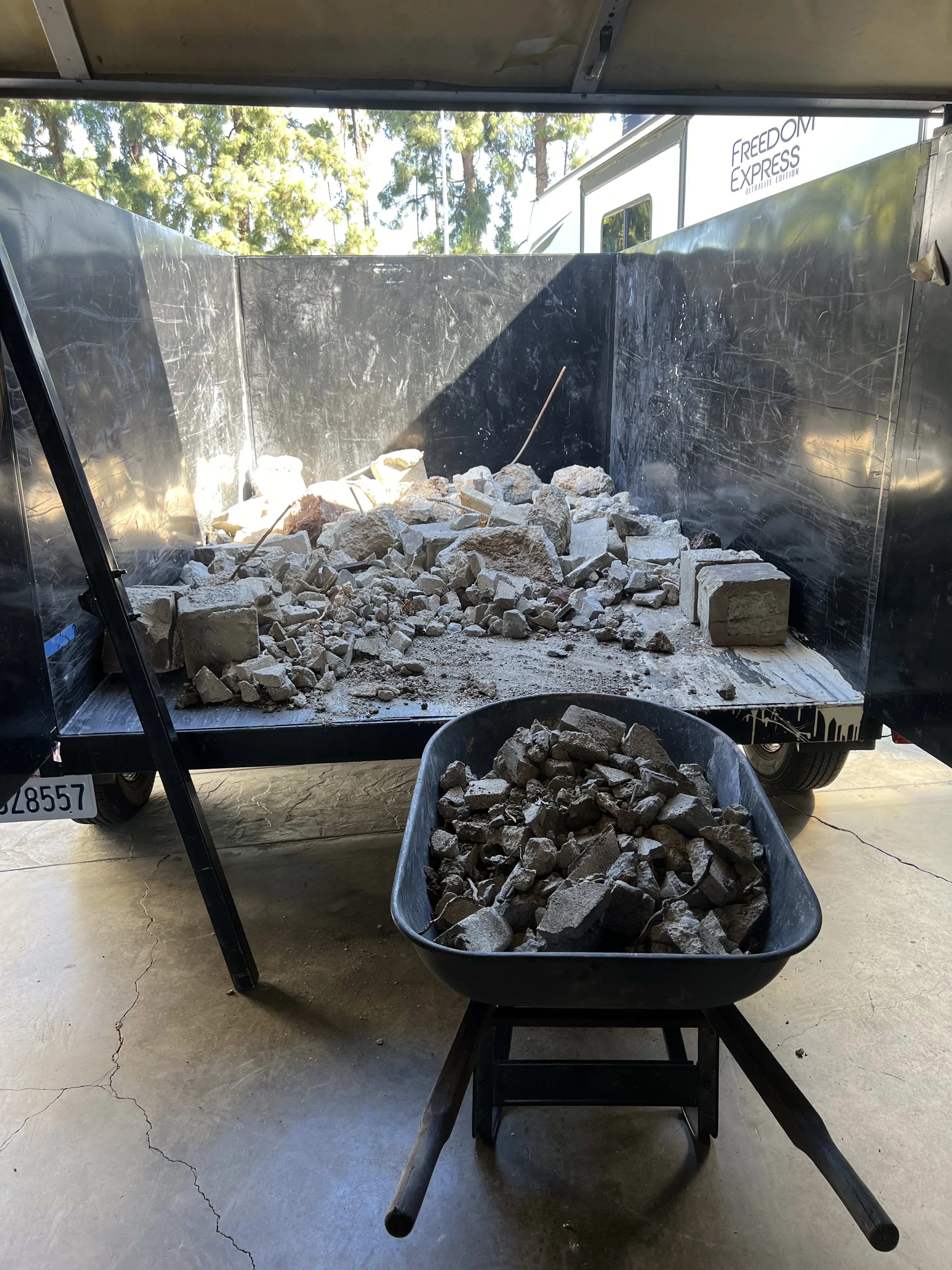 Demolition Services in Lakewood, CA