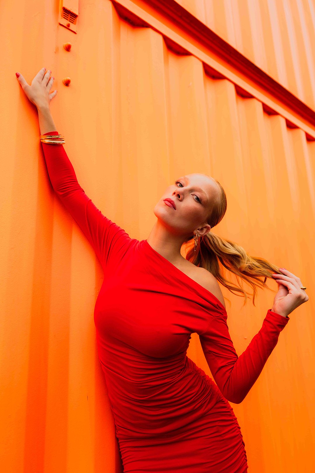 Redline - Lilly - Portrait Photography Hamburg by Leon Blakk - Shot 17