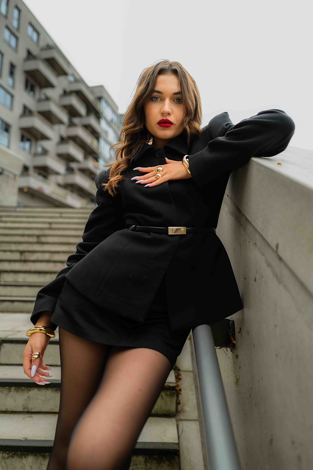 Concrete Poise - Mariia - Portrait Photography Hamburg by Leon Blakk - Shot 2