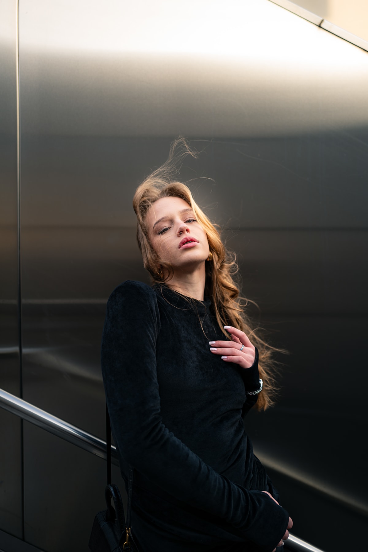 Porcelain Dreams - Anja - Portrait Photography Hamburg by Leon Blakk - Shot 5