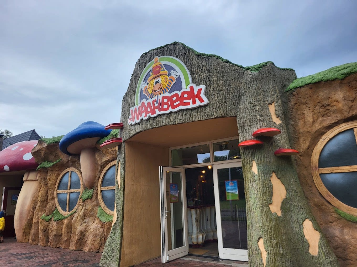 Attractiepark De Waarbeek