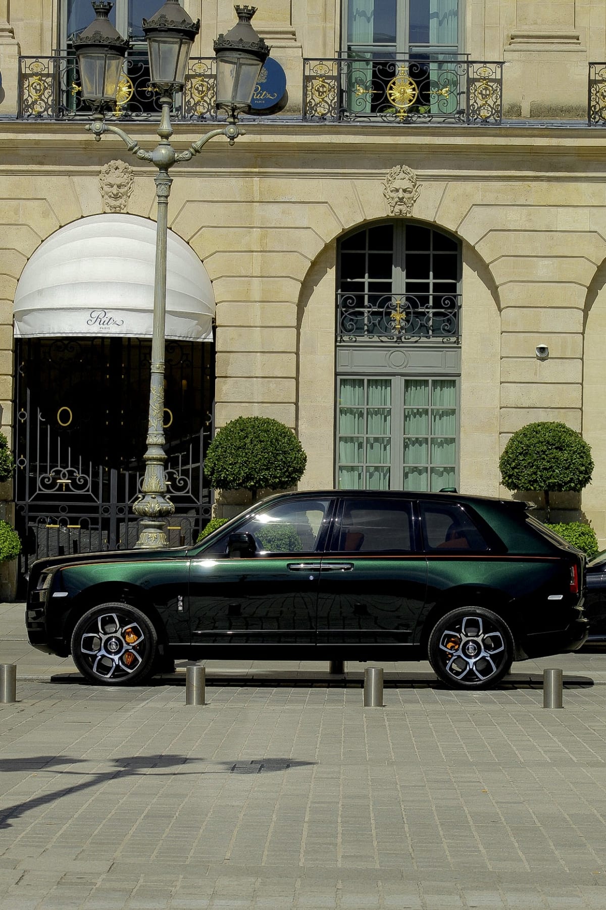 Aston Martin — Vert