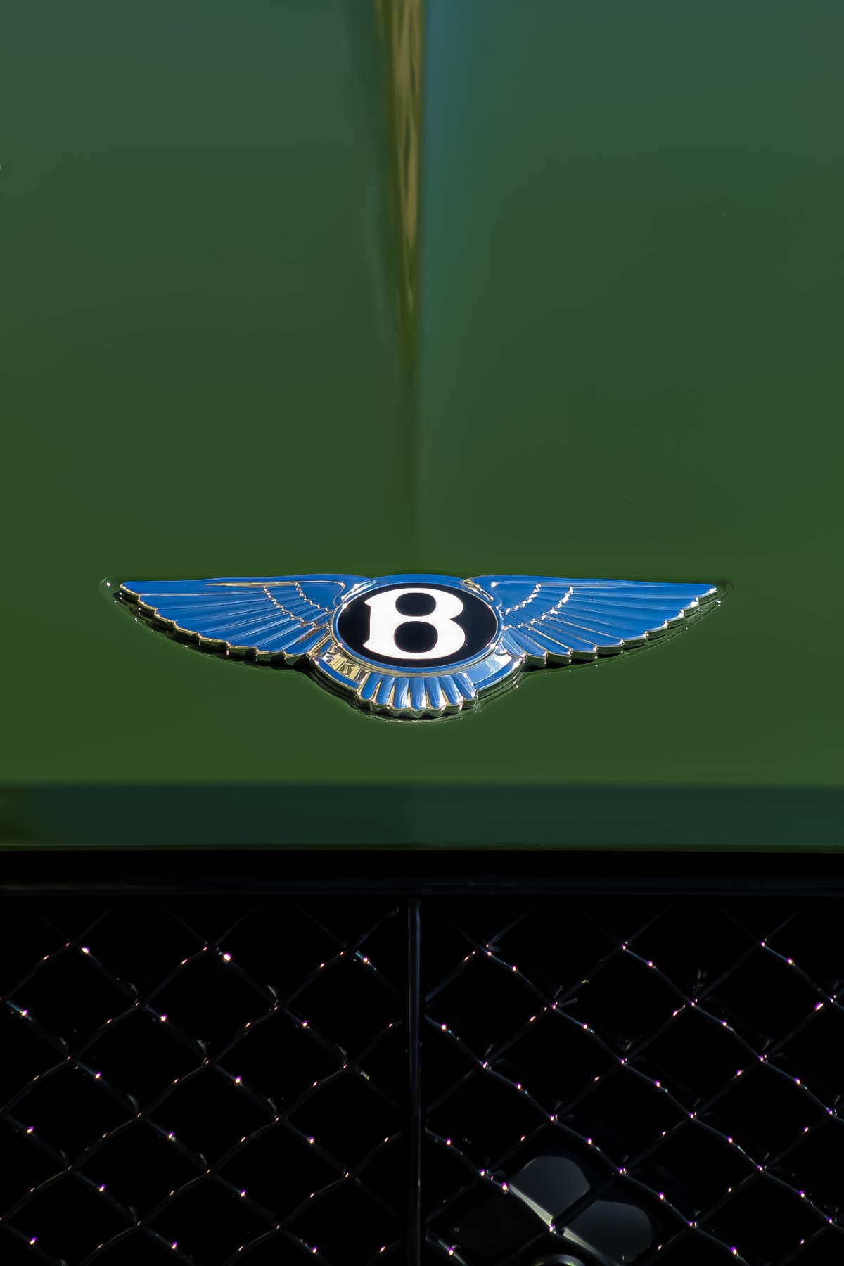 Bentley — Logo