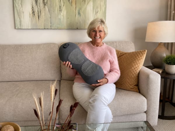 Cynthia Hollenbeck review