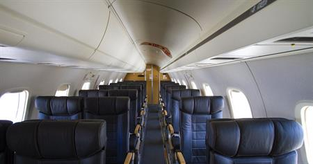 Embraer ERJ-135 Ext 1