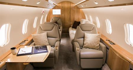 Challenger 300 Int