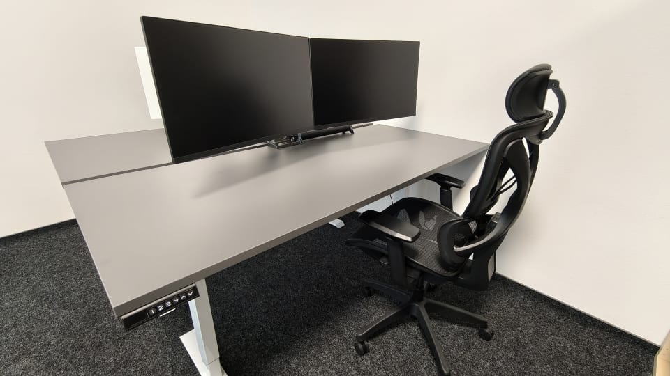 Deskohub Workspace gallery photo 4