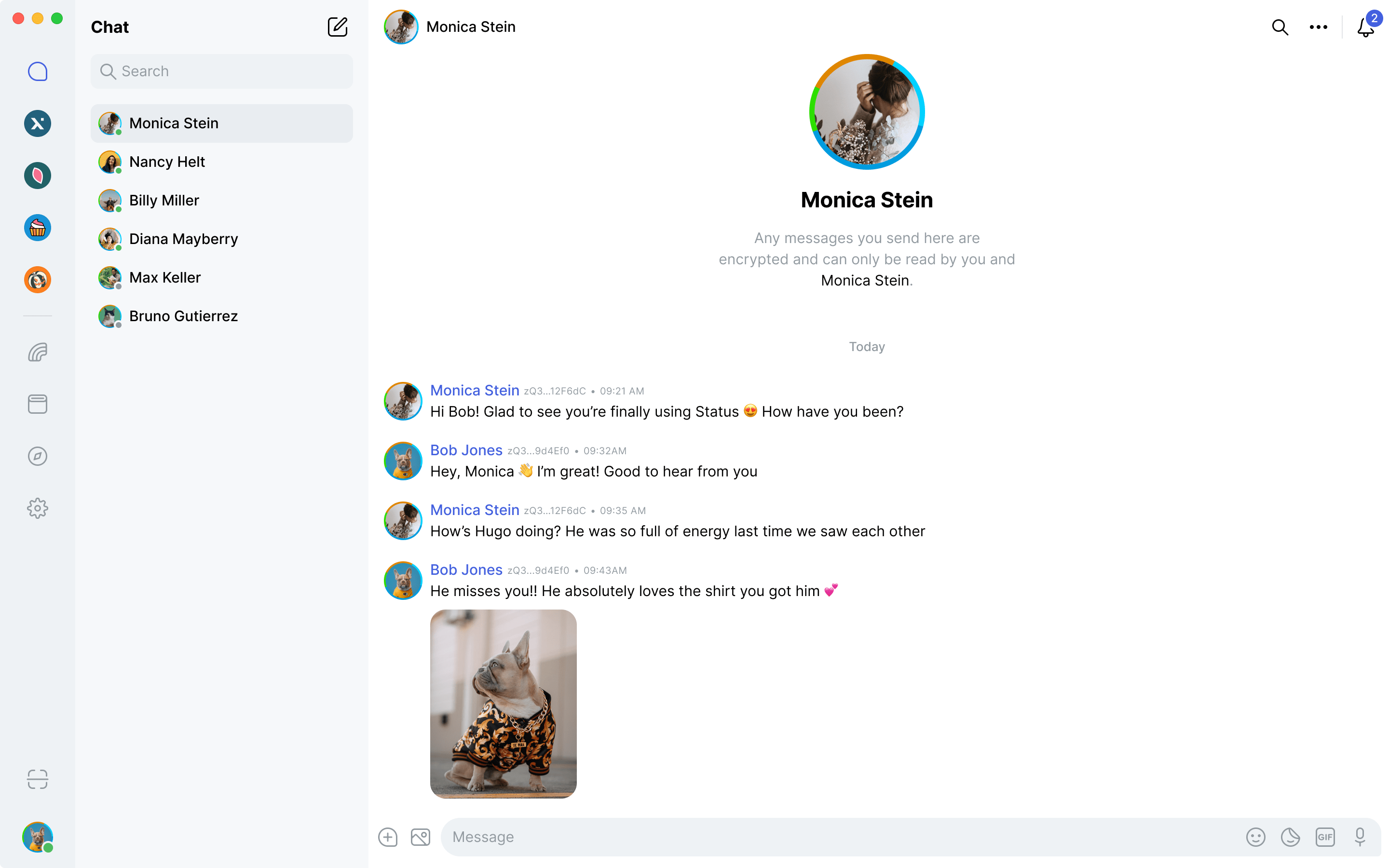 Desktop screenshot showing the messenger feature included in the Status app