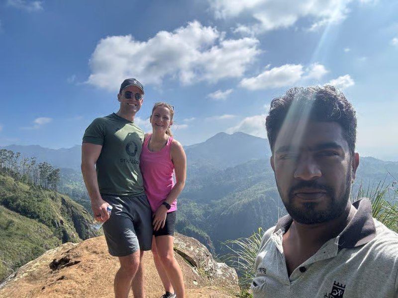 Ella: Full Day - 6 Highlights Tour by Tuk-Tuk
