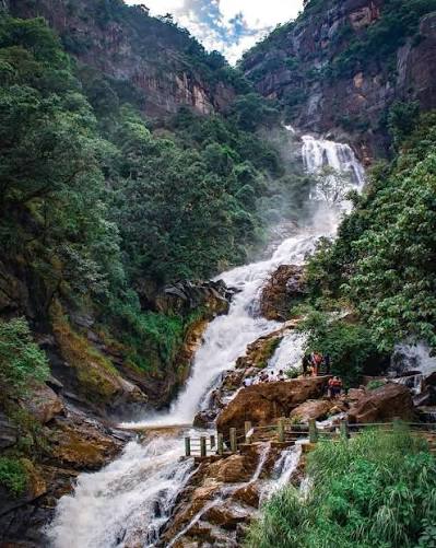 Legendry Rawana Waterfall - Ella