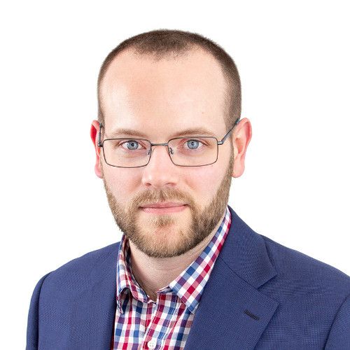 Adrian Macarthur-King