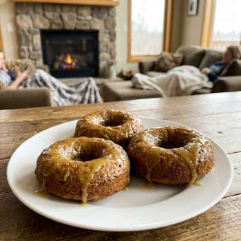 Irresistible Banana Bread Donuts for Your Morning Treat