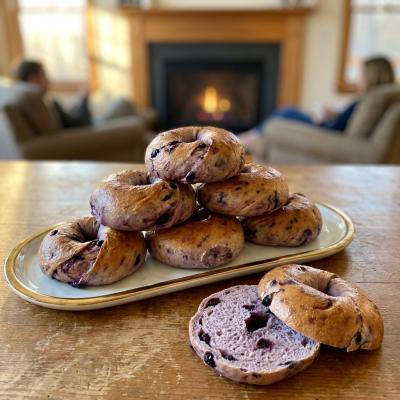 https://pub-46ee6f53f77a4f8ca4dbe5b0b817dbe1.r2.dev/143cd96b-6a50-468e-b7f1-a511284dee22/homemade-blueberry-bagels-hero.jpg
