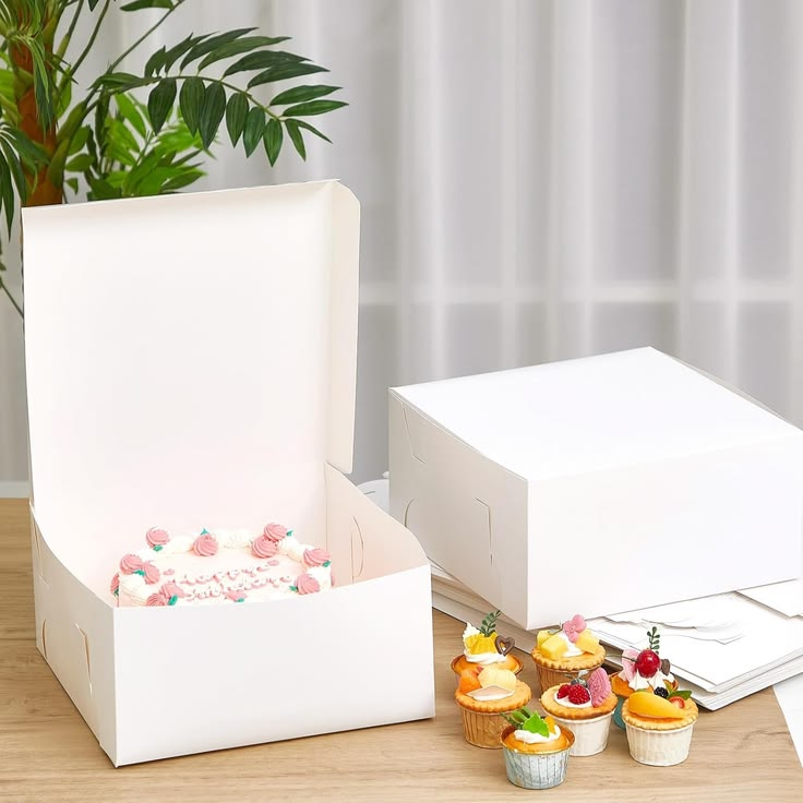 Tech Cake Box 12x12x4
