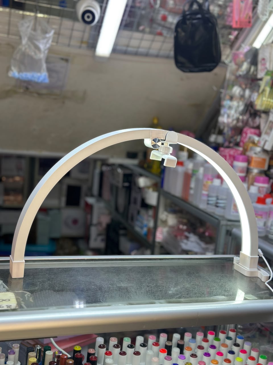 nails moonlight small with phone holder