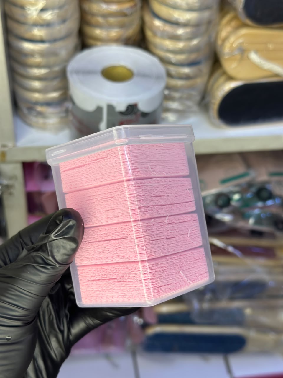 LINT FREE LASH WIPES