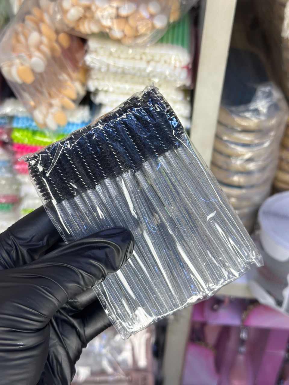 MASCARA WANDS BLACK