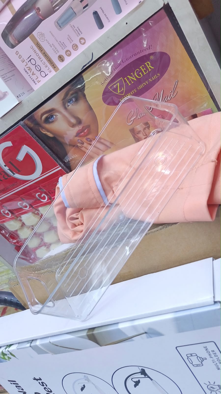 LASH PRODUCTS PLASTIC ORGANIZER