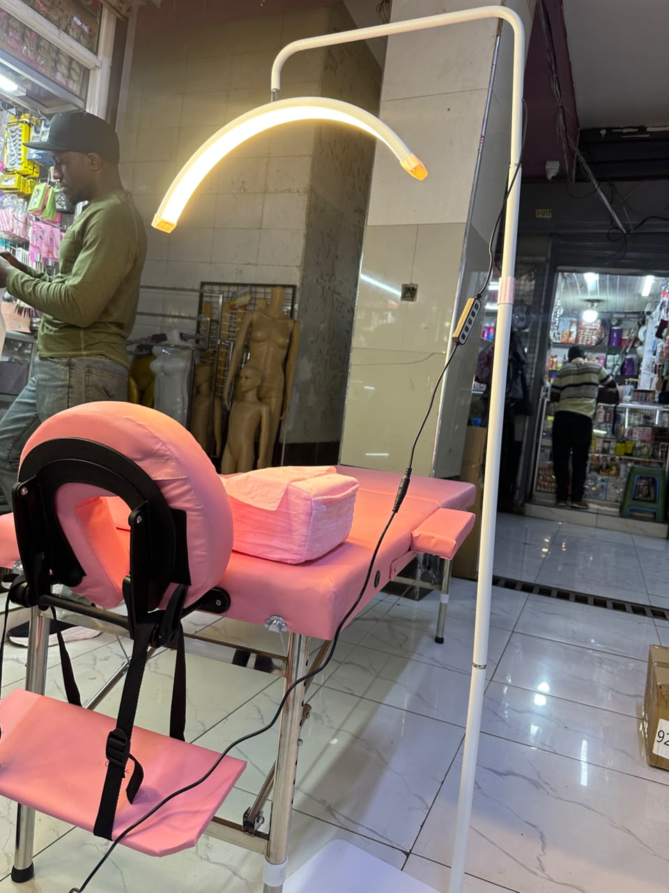 LASH BED PINK