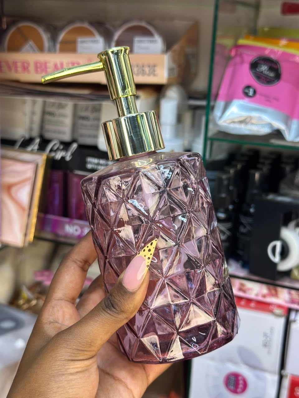 showergel glass bottle